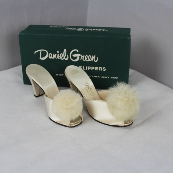 Daniel Green Shoes - Vtg Daniel Green Satin Heeled Slipper w/Fur Balls